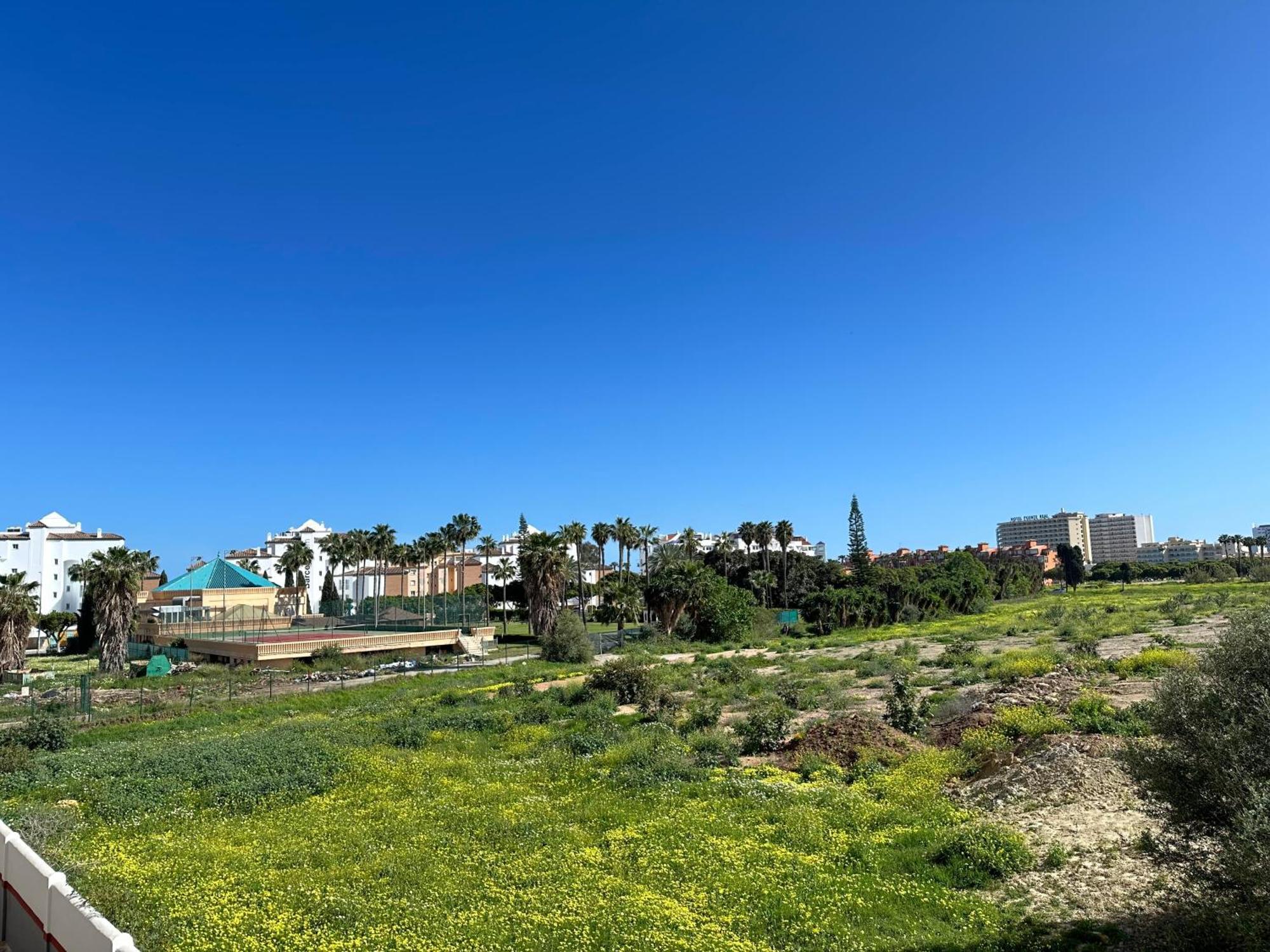 טורמולינוס Charming & Cosy Beach Apartment מראה חיצוני תמונה