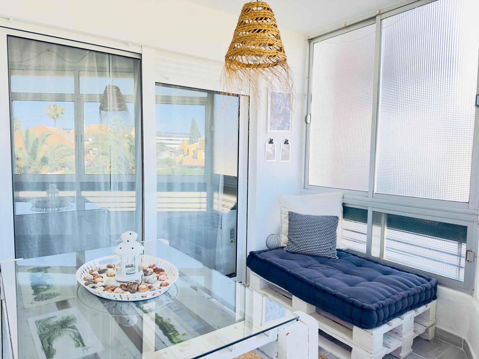 טורמולינוס Charming & Cosy Beach Apartment מראה חיצוני תמונה